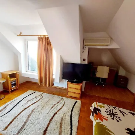 Comfort Flat